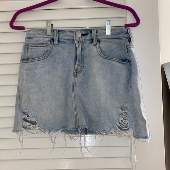 Denim mini skirt - Picture 1 of 3